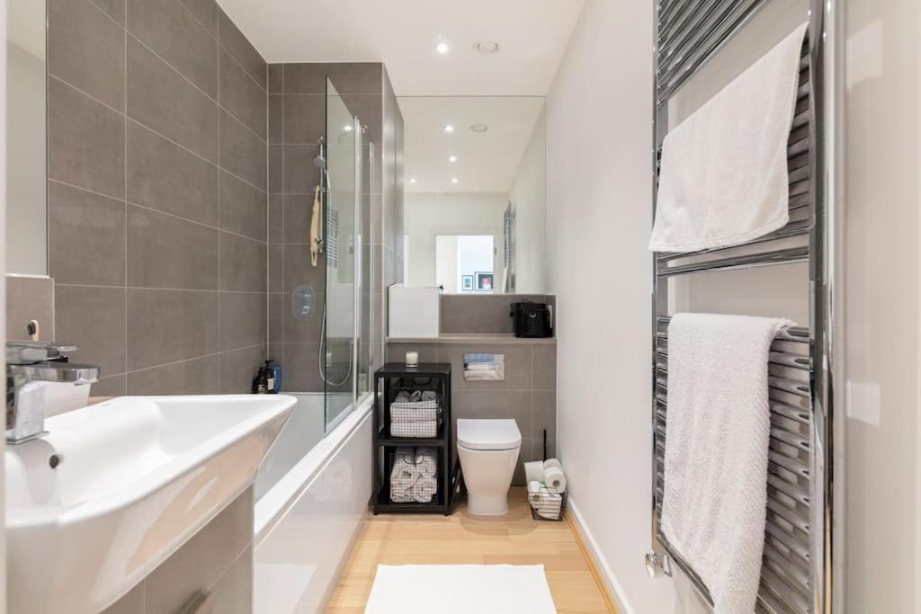 דירות Cozy Flat In Hip East לונדון מראה חיצוני תמונה